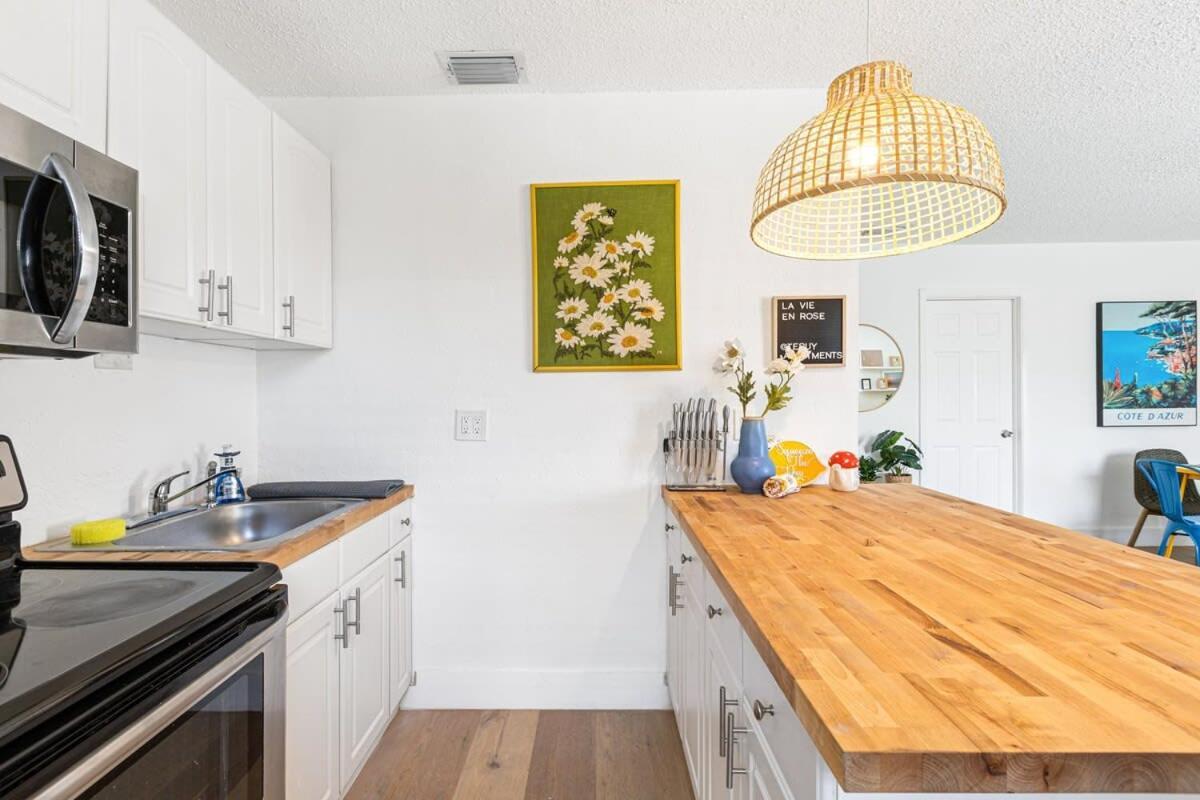Lovely 2 Bedroom Condo In Sailboat Bend Форт-Лодердейл Экстерьер фото